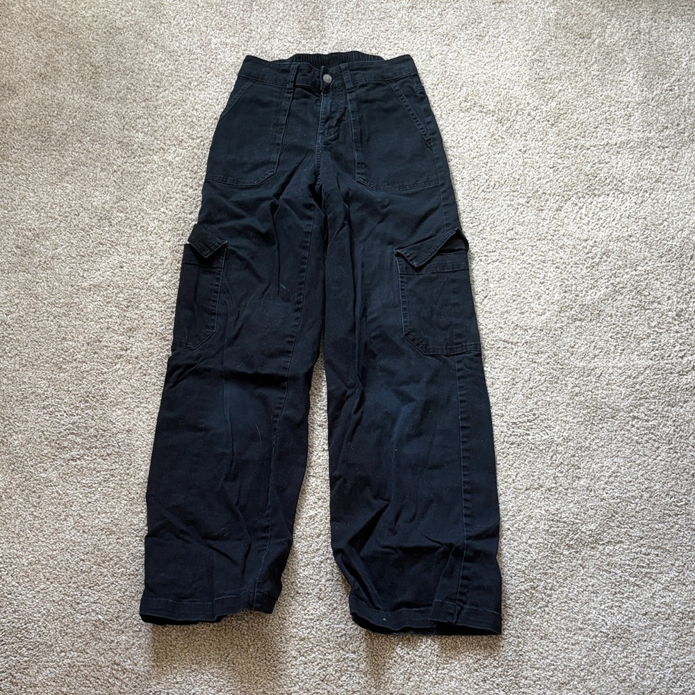 Wild Fable women’s Dark Cargo Pants